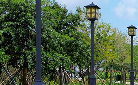 太阳能临夏市庭院灯价格为何差三倍？关键看这几点